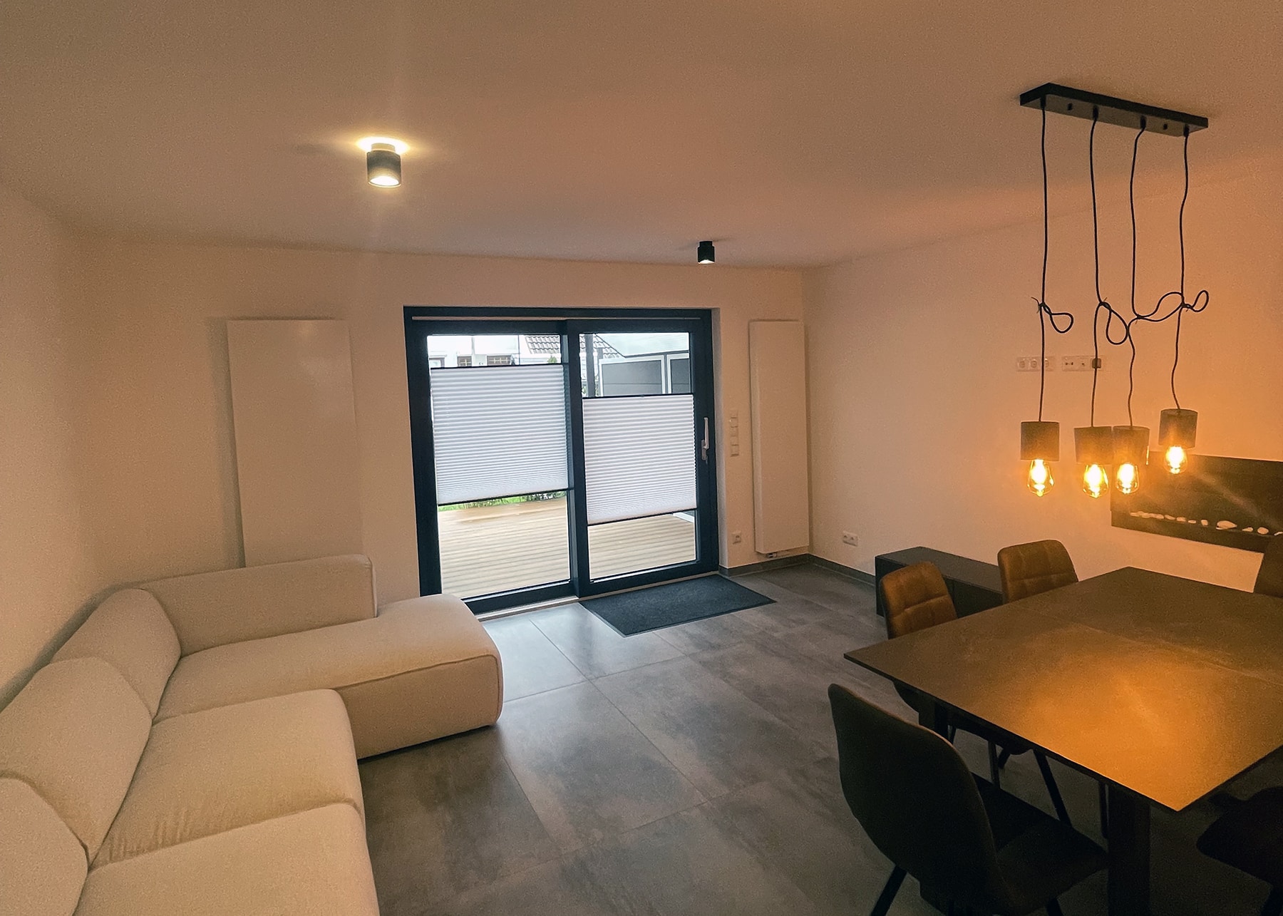 Wohnzimmer nach der Renovierung